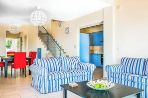 Villa (3 Bedrooms) | Interior