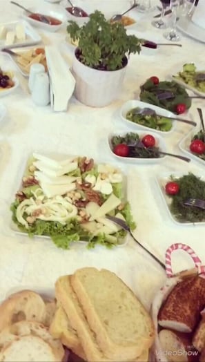 Free daily buffet breakfast - Sukha Hotel (Bozcaada)