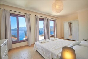 Huvila, merinäköala