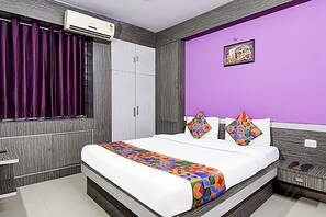 Habitación Deluxe, 1 cama doble | Escritorio y wifi gratis