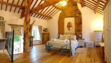 2 quartos, ferros/tábuas de passar roupa, berço de viagem, Wi-Fi