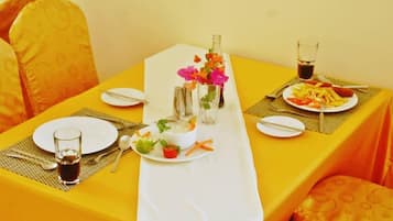 Desayuno buffet incluido todos los días