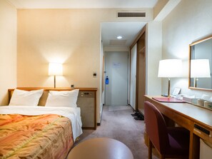 Desk, laptop workspace, free WiFi, bed sheets
