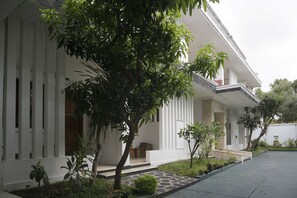 Exterior - Super OYO OYO Capital O 514 Omah Pari Boutique Hotel (Yogyakarta)