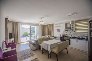 Villa, 5 Bedrooms | Living area - Villa Reben (Kas)