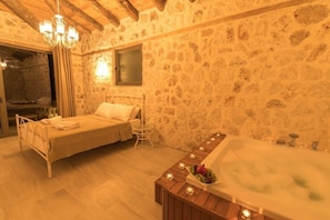 ヴィラ | リビング エリア | 液晶テレビ