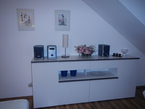 舒适公寓, 1 间卧室 (incl. end cleaning fee €40) | 起居区 | 平板电视