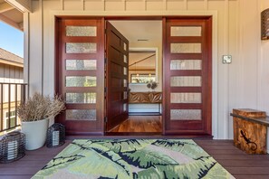 Interior - Luxe Tropical Retreat w/ Private Pool, Spa, AC, Golf Cart Included (Kamuela)