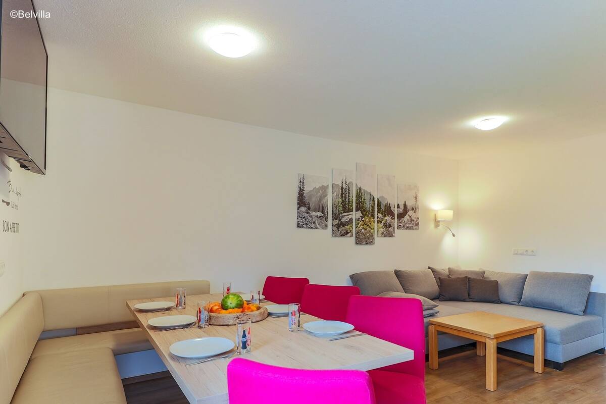 Panoramic Apartment, Multiple Beds, Mountain View, Mountainside | Private kitchen