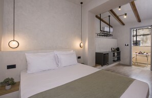 Superior Double Room (2nd Floor) | Desk, soundproofing, iron/ironing board, free WiFi - Cretan Berry Sarpaki (Chania)