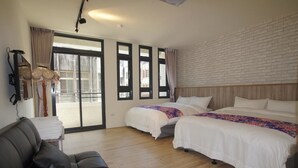 Blackout curtains, free WiFi, bed sheets - Nanzhuang Manchen B&B (Nanzhuang)