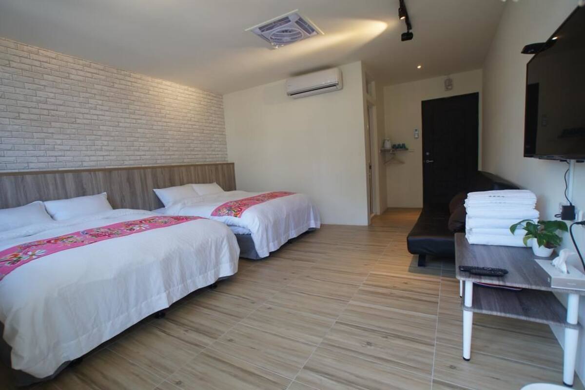 Blackout curtains, free WiFi, bed sheets