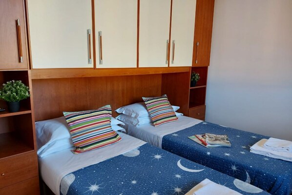 1 makuuhuone, silitysrauta/-lauta, Wi-Fi, vuodevaatteet