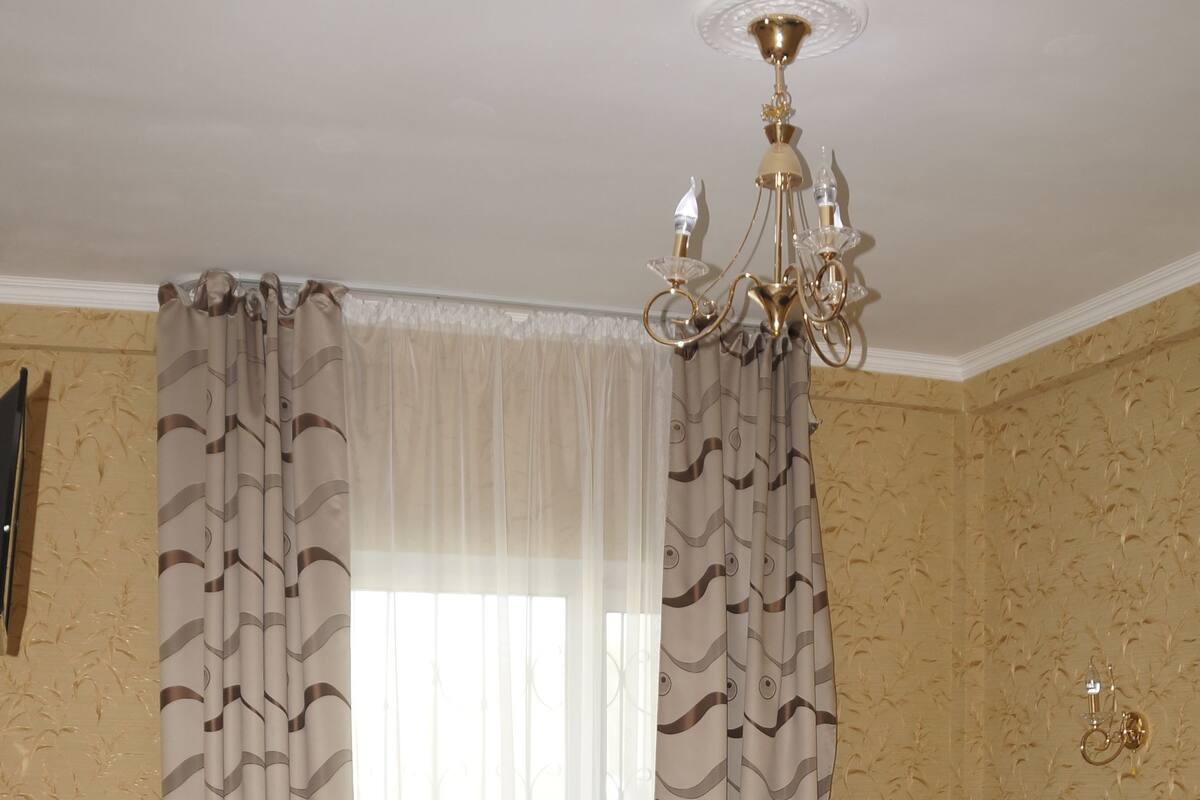 Single Room | In-room safe, desk, soundproofing, iron/ironing board (on request)