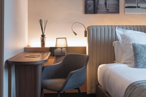 Double Room, Garden View (Prestige) | In-room safe, desk, soundproofing, free WiFi