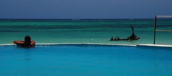 Kusini Beach Cottages