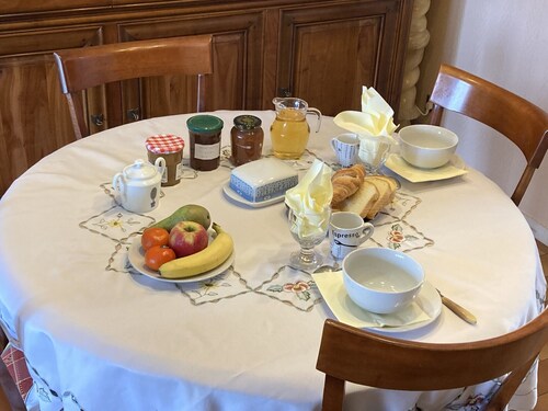 CHAMBRE D'HÔTE CONFORTABLE