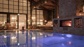 Piscina al aire libre o cubierta