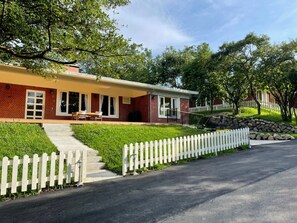 Exterior - American Village Resort (Taipei)