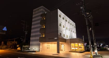 Central Hotel Takahagi