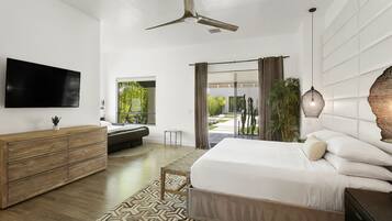11 bedrooms, desk, iron/ironing board, free WiFi