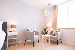 Deluxe Suite, Ensuite, Courtyard View (Ap 8 - Herrenberg) | 1 bedroom - Gästehaus C.h.berres (Uerzig)