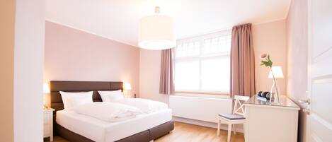 Apartment, Private Bathroom, River View (Ap 1 - Goldwingert) | 1 bedroom