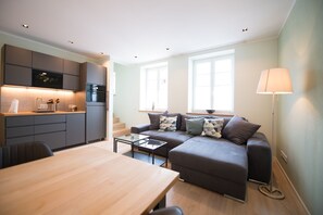 Family Apartment, Private Bathroom, Vineyard View (Ap 5 - Kranklay) | 1 bedroom - Gästehaus C.h.berres (Uerzig)