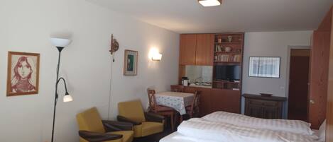 1 bedroom, free WiFi