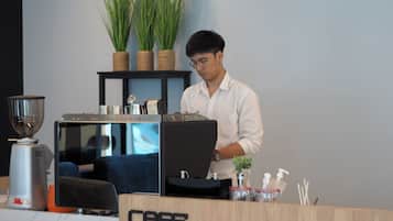 Coffee shop