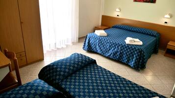 Frette Italian sheets, premium bedding, pillowtop beds, in-room safe