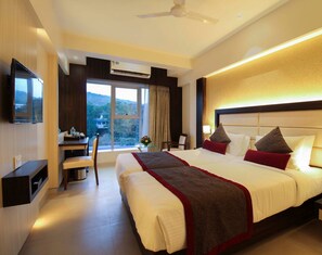 Habitación doble superior, para no fumadores | Caja de seguridad en la habitación, camas extra y wifi gratis 