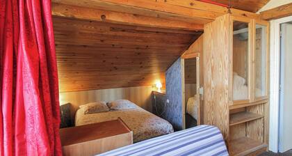 Homerez - Apartment in Échenans with parking