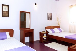 Individualmente decorados, individualmente mobiliados, escrivaninha