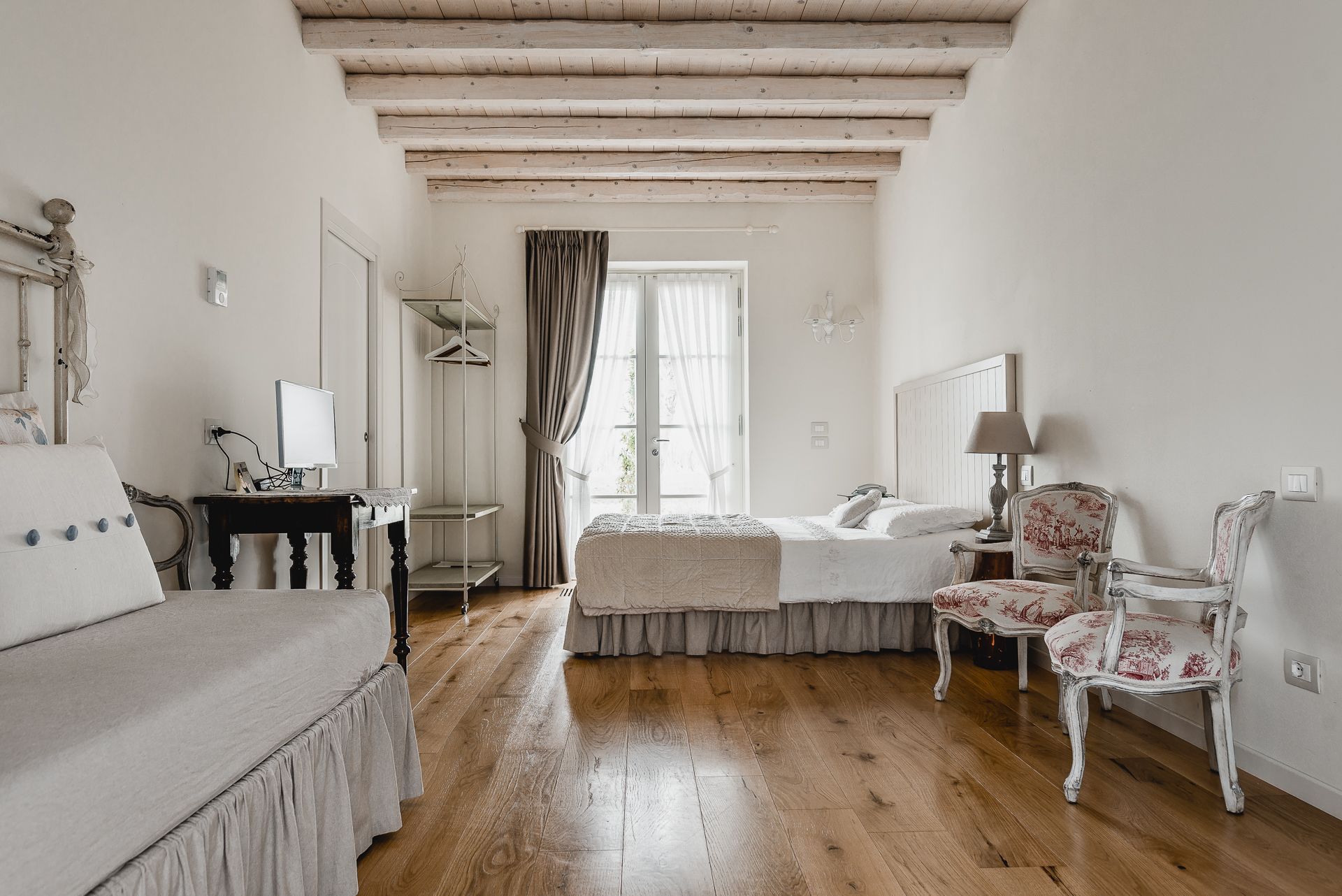 Junior Suite, Garden View | Egyptian cotton sheets, premium bedding, down comforters