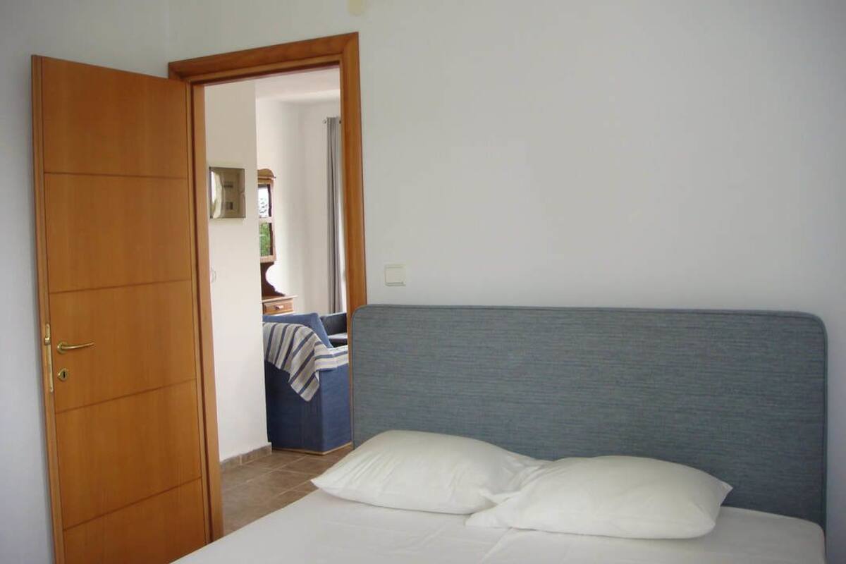 Deluxe Apartment, 2 Bedrooms, Garden View
