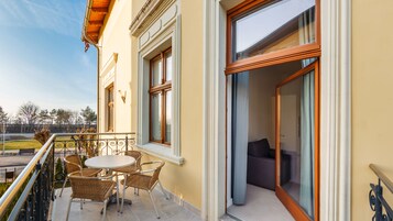 Studio (16) | Balcony