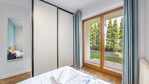 Apartamento (4) | Tabla de planchar con plancha, wifi gratis, ropa de cama