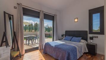 3 chambres, fer et planche Ă  repasser, Wi-Fi gratuit, draps fournis