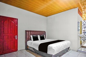 Family Suite - Collection O near Museum Pusaka Karo formerly 3 Berastagi (Medan)