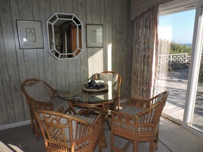 Dining - Oceanfront Cozy Retreat | Open Deck & Easy Beach Access | Perfect for Small Fami (Emerald Isle)