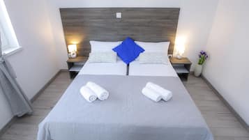 1 chambre, Wi-Fi gratuit, draps fournis