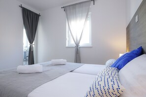 1 bedroom, free WiFi, bed sheets