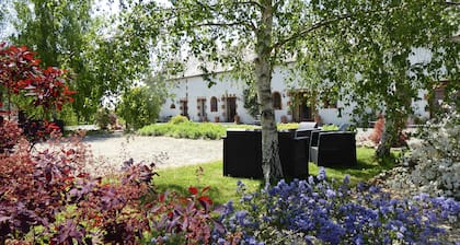 Le Grebe - Gite de luxe avec 4 chambres et piscine chauffée dans la vallée de la Loire