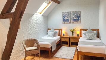 4 chambres, fer et planche Ă repasser, Wi-Fi gratuit, draps fournis