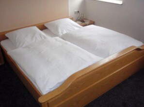 Free WiFi, bed sheets - Hotel Otterpohl (Langenberg)