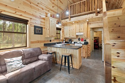Beautiful cabins with a pool in a peaceful setting