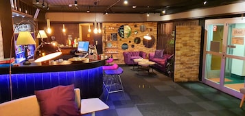 Sala de estar en el lobby