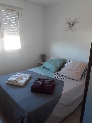 1 bedroom, iron/ironing board, free WiFi, bed sheets