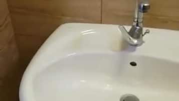 Bathroom sink